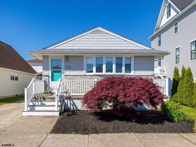 Photo - 410 N Huntington Ave