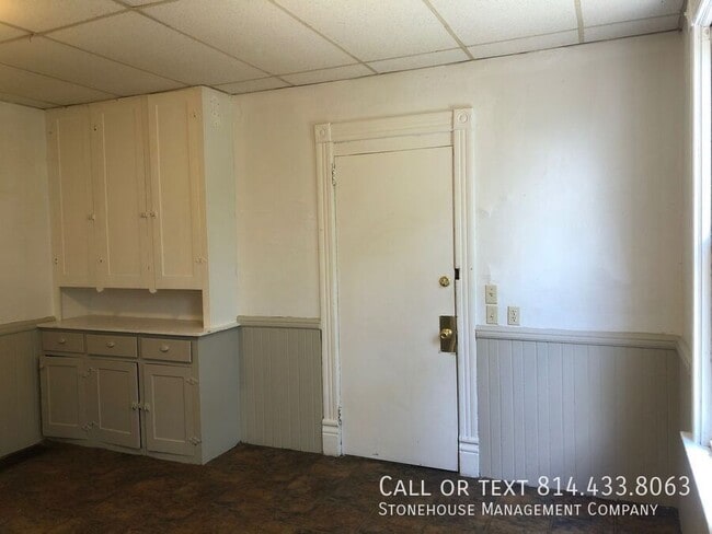 Photo - 613 E 13th St Unidad Apartment 2