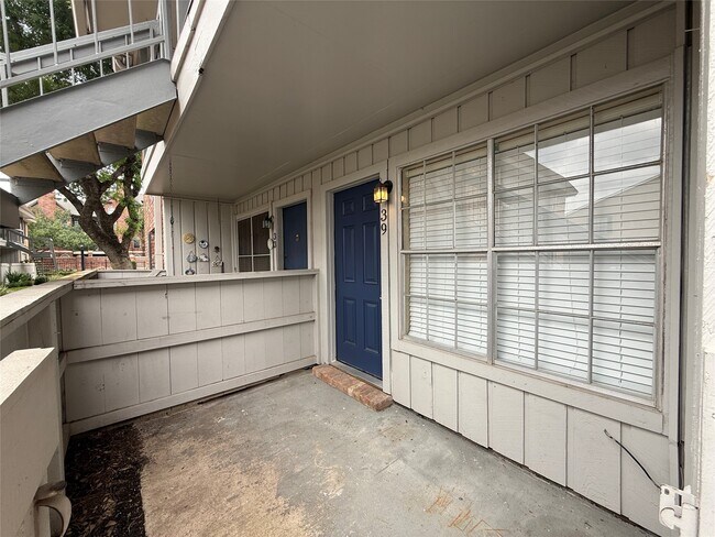 Photo - 2250 Bering Dr Unit 39