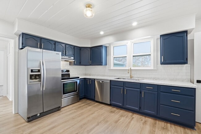 Photo - 2351 Burden Dr