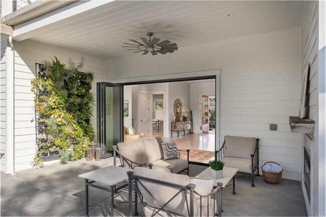 Photo - 2001 Schultz Rd