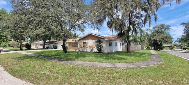 Building Photo - 420 Green Arbor Dr Rental