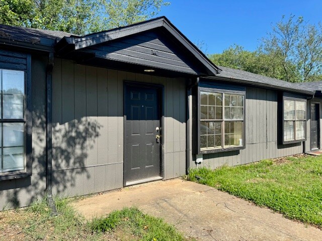 Photo - 506 Cormay Ct Unidad B