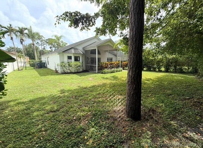 15067 Oak Chase Ct
