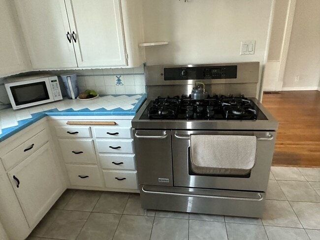 Photo - 140 W Terrace Dr