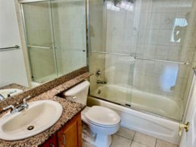 Photo - 151 NE 16th Ave