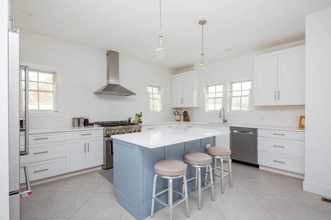 Photo - 30 Beach Plum Rd