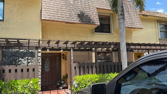 Photo - 1114 NW 79th Dr