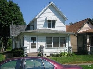 Building Photo - 704 9th Ave S Rental