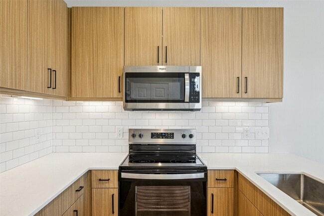 Photo - 3651 S Custer Rd