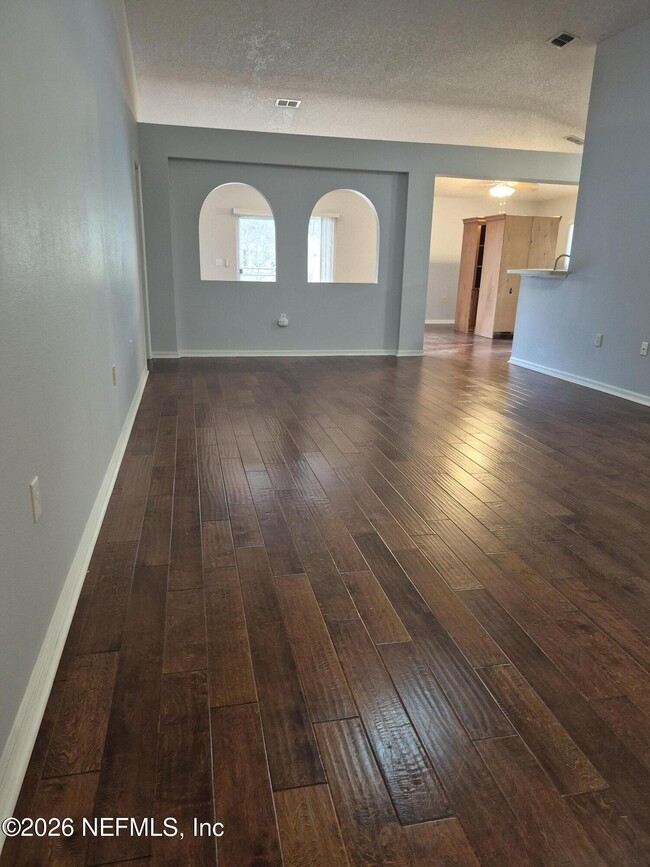 Photo - 1945 Millington Ln