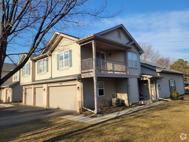 Building Photo - 1553 Auburn Ln Rental