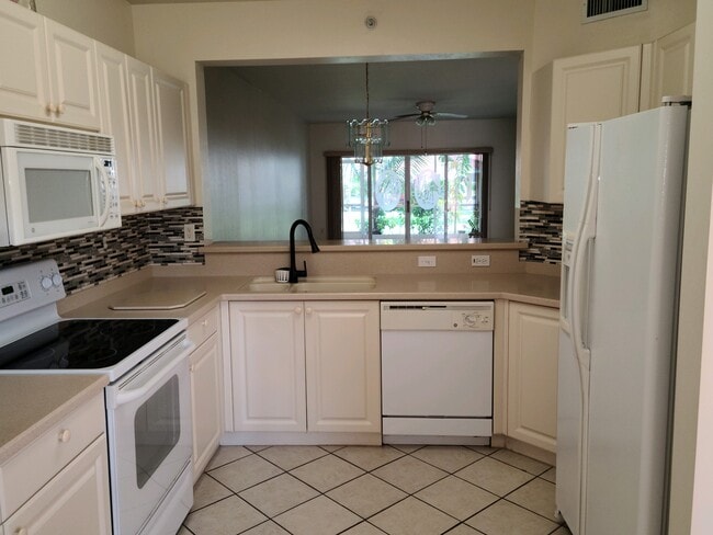 Photo - 7821 Great Heron Way Unit 104