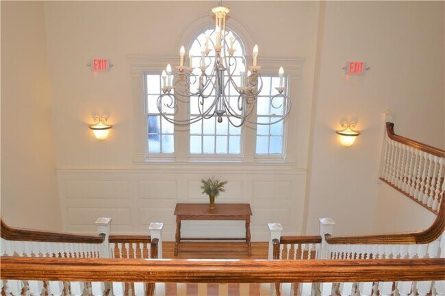 Photo - 398 Wolcott Ave Unidad 9