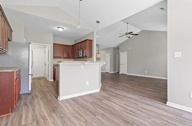 Photo - 3 Bedrooms Plus a Bonus in Carolina Plantations!