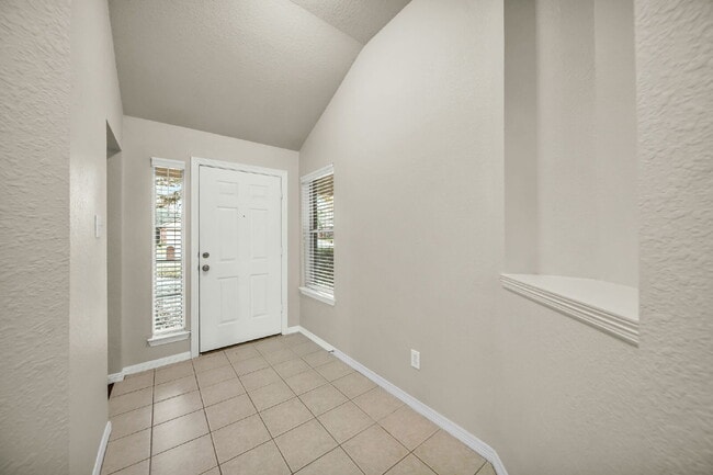 Photo - Well-maintained home located near Lake Conroe, offering the perfect balance of comfort & convenie...