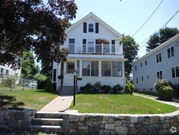 Building Photo - 106 Maple St Unit 1 Rental