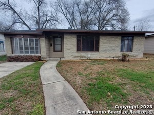 Photo - 339 Mink Dr House