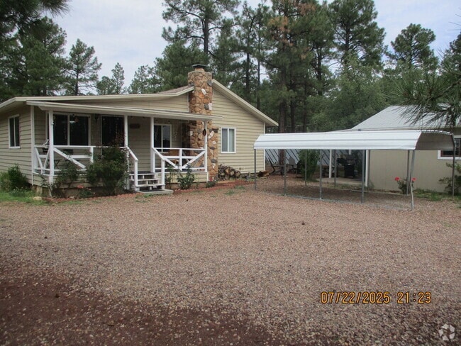 Building Photo - 330 S Woodland Rd Rental