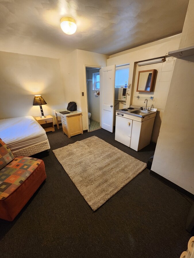 Photo - Boxwood Apartments Unit 6