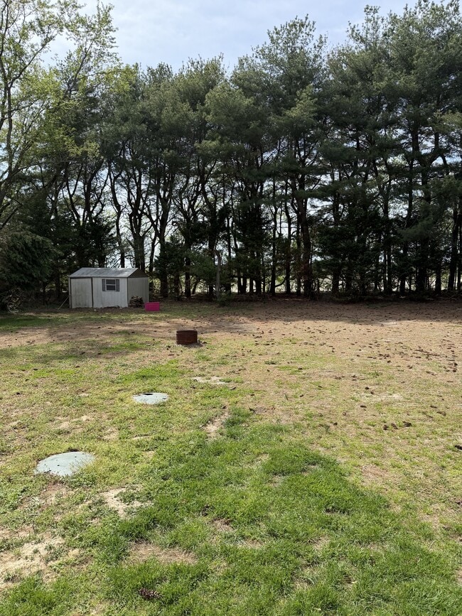 Photo - 8218 Brown Rd