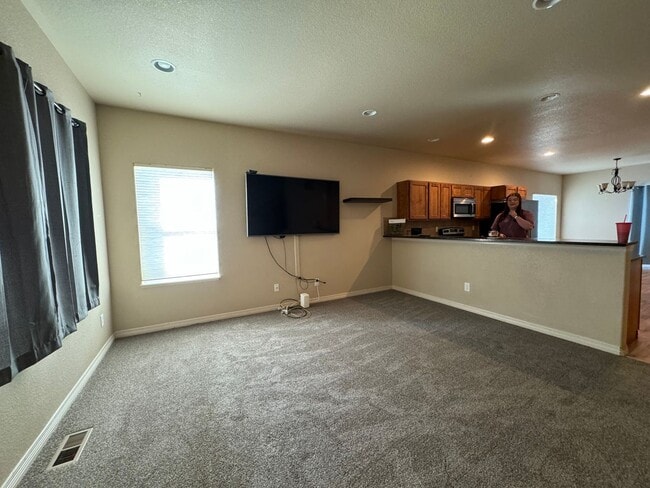 Photo - Beautiful 3 Bed 2 Bath home in Ridgen Farm.