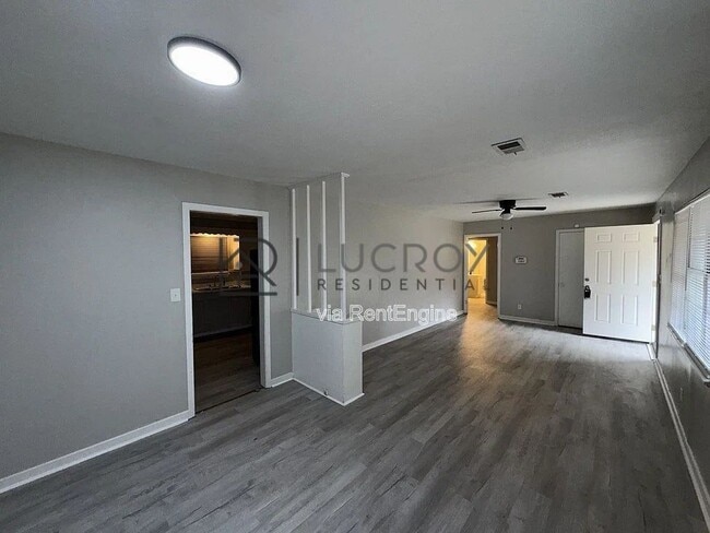 Photo - 1126 Barbara Ann Dr