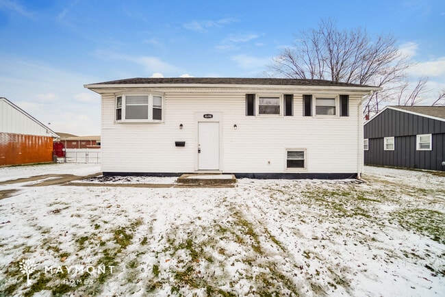 Building Photo - 4694 Palmetto St