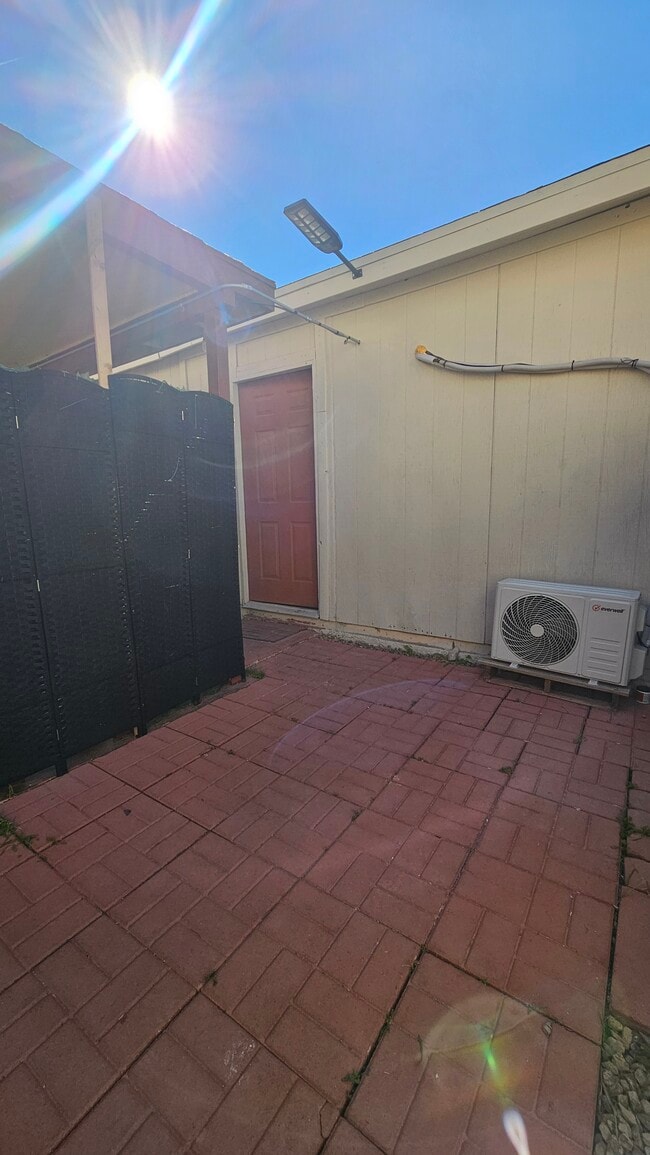 Front view of the studio - 2229 Goldhill Way Unit Back  Casita