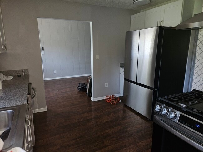Photo - 2042 Byron Dr