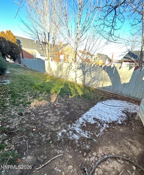 Photo - 218 Mt Rose St Unidad 3