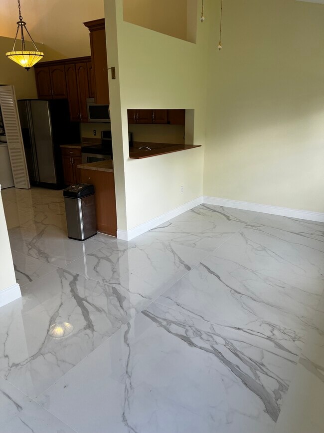 Photo - 12449 Guilford Way