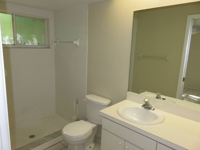 Photo - Centrally located 2/2