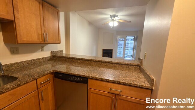 Photo - 441 Franklin St Unit #205