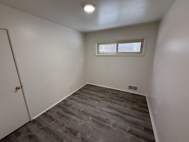 Photo - 310 W Princeton Ave