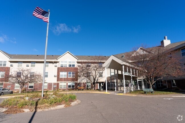 Building Photo - Silver Lake Pointe Rental