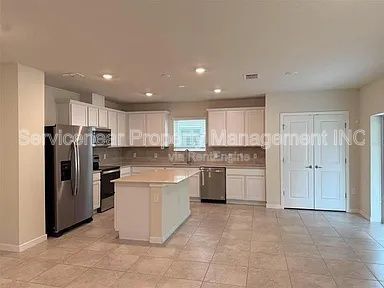 Photo - 905 Rivers Crossing St