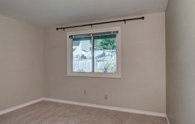 Photo - Great Single Family House for Rent