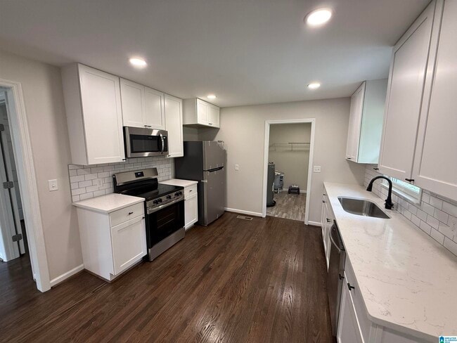 Photo - 2224 5th St NE