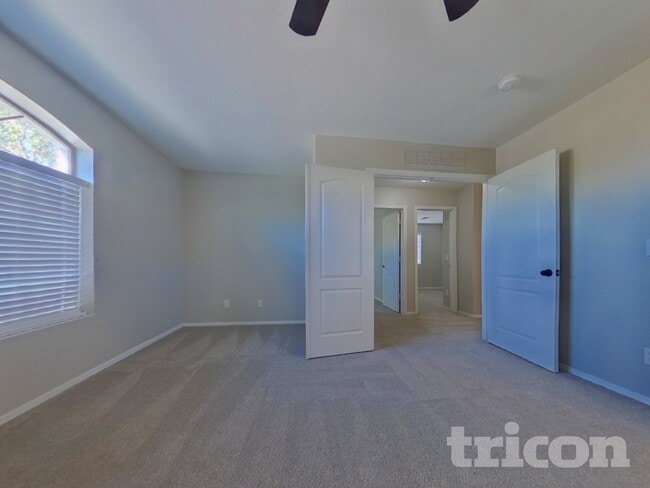 Photo - 1641 S 233rd Ln