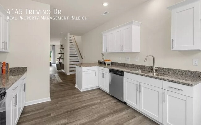 Photo - Room in Townhome on Trevino Dr