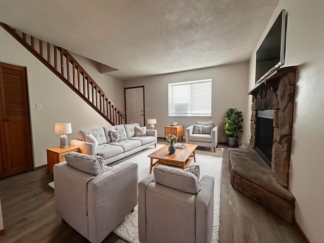 Building Photo - 3039 Starlight Cir