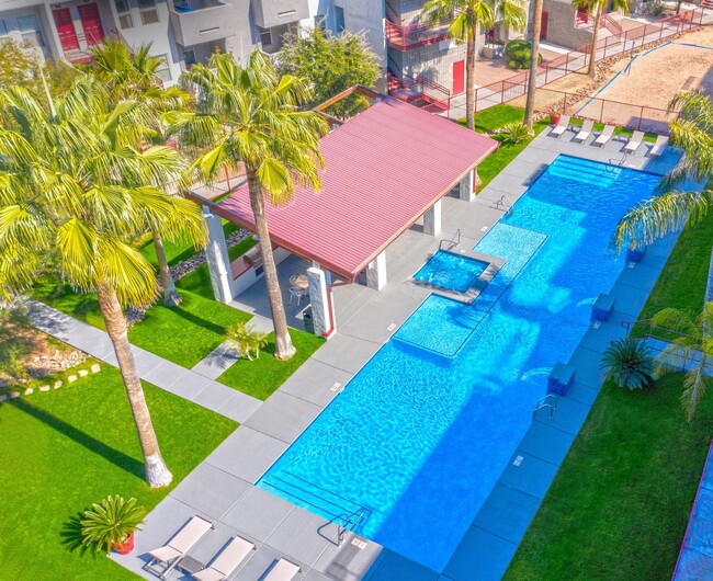 The Seasons Apartments Tucson