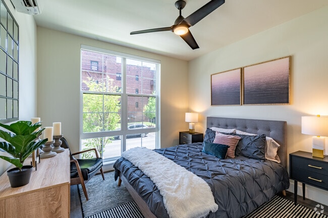 2BR, 2BA - 1,228SF