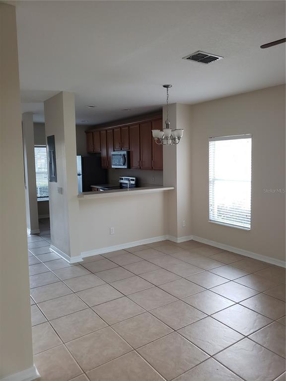 Photo - 10325 Manderley Way