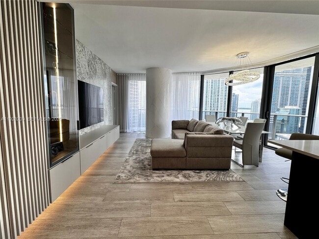 Photo - 45 SW 9th St Unit 2303