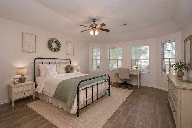 Photo - 4717 Foster Hill Ct