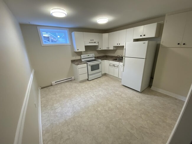 Photo - 18 MacKenzie St