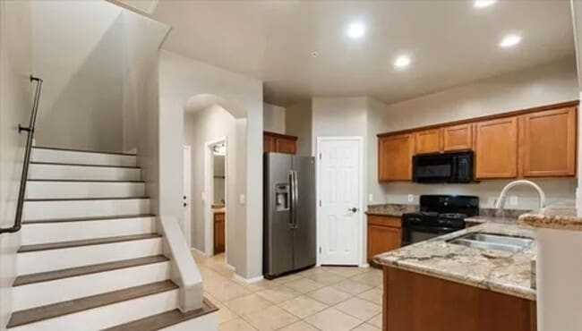 Photo - Great Mountain Gate Home 3 bed, 2 1/2 bath home with 2 car garage Property Pros Property Manageme...