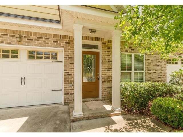 Photo - 309 Buxton Ln